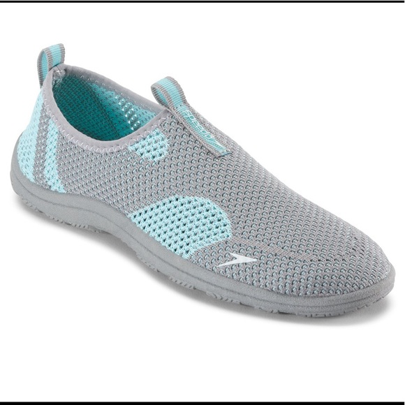 speedo water shoes womens
